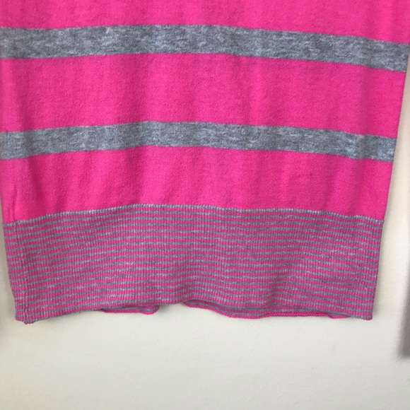 ⚡️3/$15⚡️ Victoria Secret Pink and Grey Cardigan - Picture 4 of 8